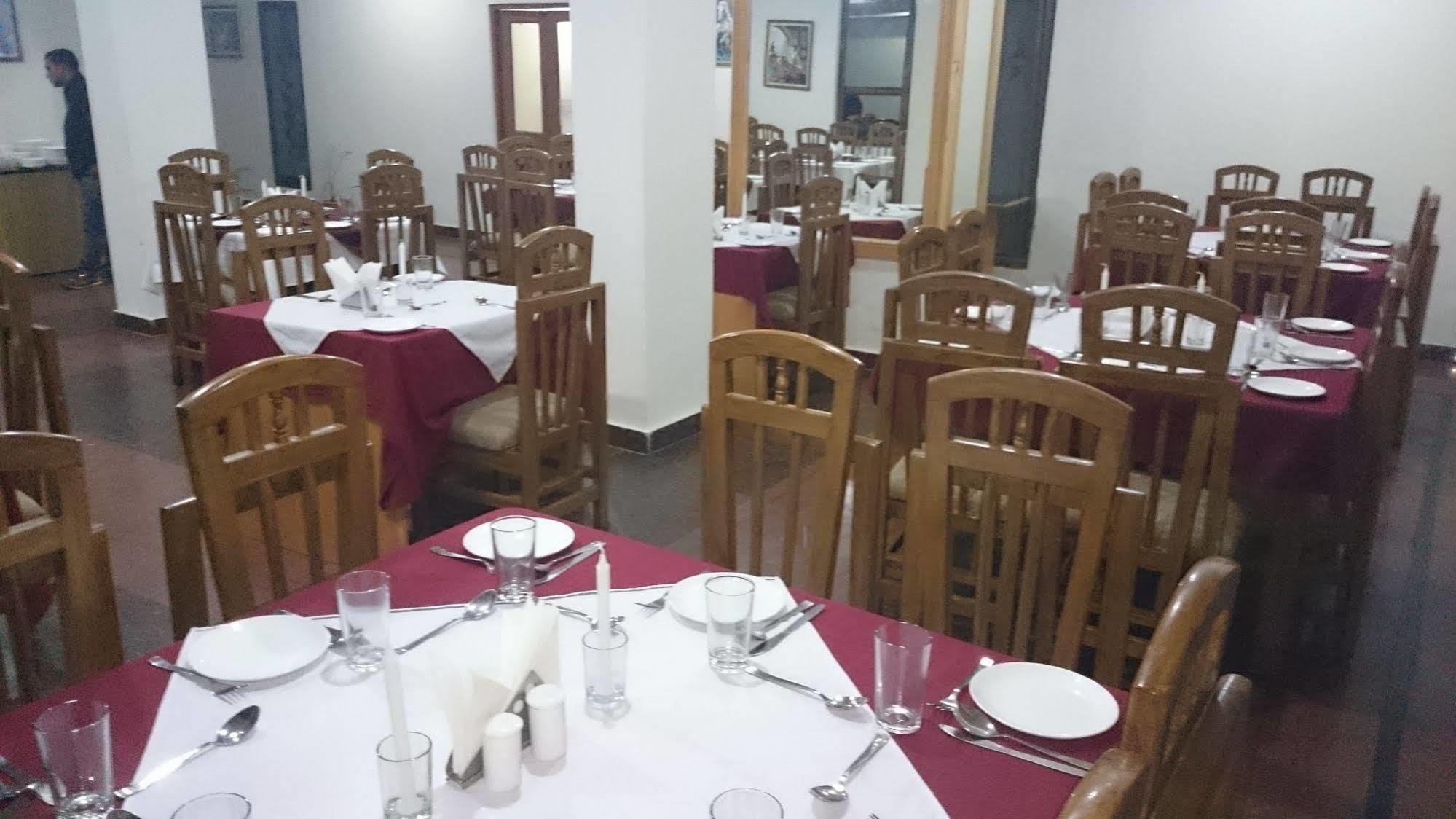Kalinga Grand Hotel Manāli Eksteriør billede